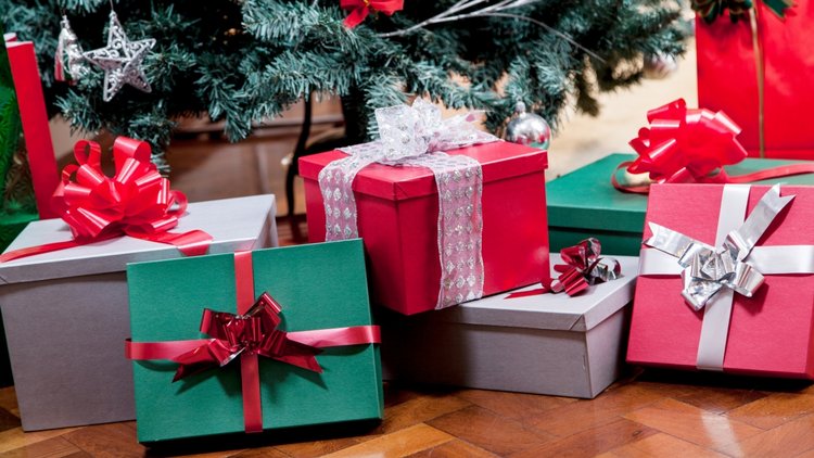 18 Unique Holiday Gifts for Everyone on Your List