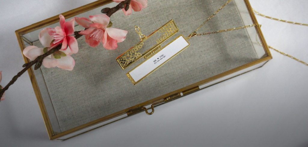 8 Best Gift Ideas 2019